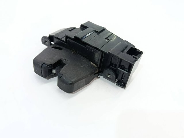 Fecho de tampa de porta-malas (de 3ª/5ª porta traseira) Peugeot 207 WA, WC