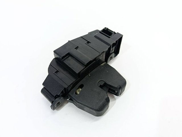 Fecho de tampa de porta-malas (de 3ª/5ª porta traseira) Peugeot 207 WA, WC