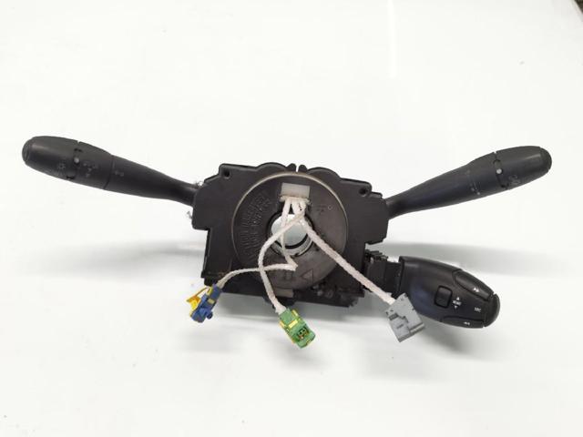 Comutador instalado na coluna da direção, montado 96605636XT PEUGEOT