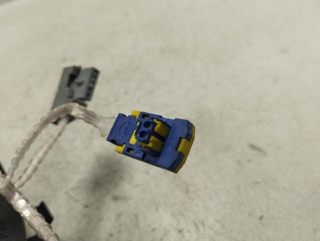 Comutador instalado na coluna da direção, montado 96605654XT PEUGEOT