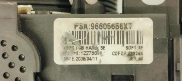 Comutador instalado na coluna da direção, montado Citroen C5 3 RD