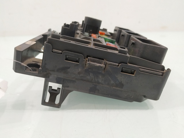 Unidade de dispositivos de segurança Peugeot Expert VF