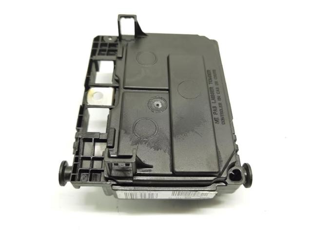 Unidade de dispositivos de segurança Peugeot Expert VF