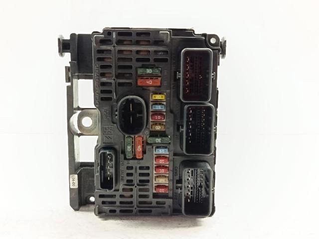 Unidade de dispositivos de segurança Peugeot Expert VF