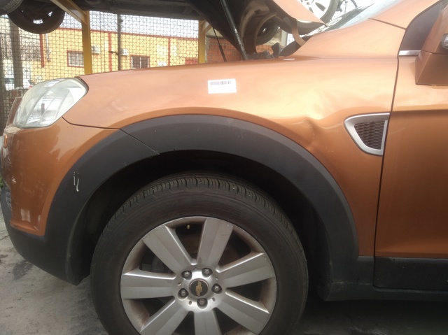 Pára-lama dianteiro esquerdo Chevrolet Captiva 1 C100