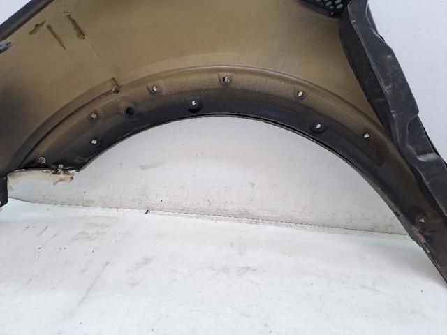 Pára-lama dianteiro direito Chevrolet Captiva 1 C100