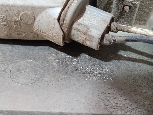 96624637 GM Накладка багажника купить в Днепр