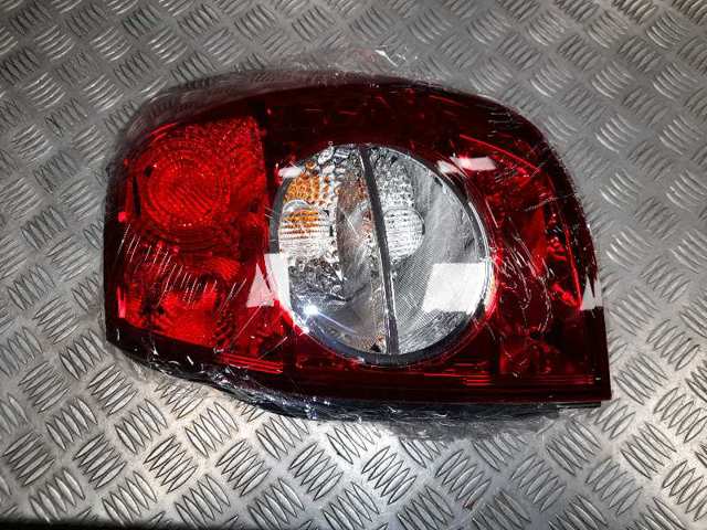 Sinal de parada traseiro adicional Chevrolet Captiva 1 C100