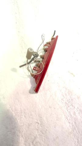 Sinal de parada traseiro adicional Chevrolet Captiva 1 C100