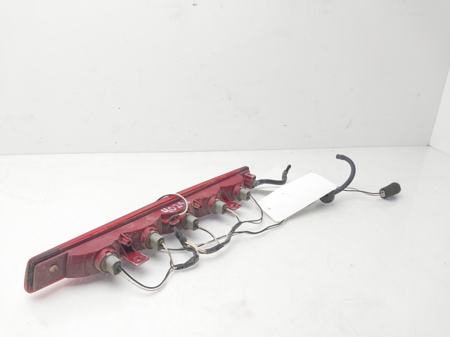 Sinal de parada traseiro adicional Chevrolet Captiva 1 C100