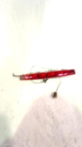 Sinal de parada traseiro adicional Chevrolet Captiva 1 C100