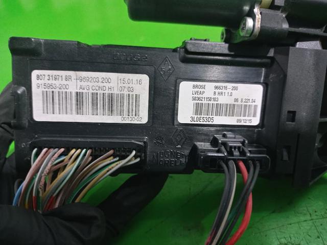 RENAULT 966316200 Мотор стеклоподъемника двери передней левой в наличии Каменское