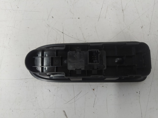 96644915XT PEUGEOT Кнопочный блок управления стеклоподъемником передний левый купить в Одесса