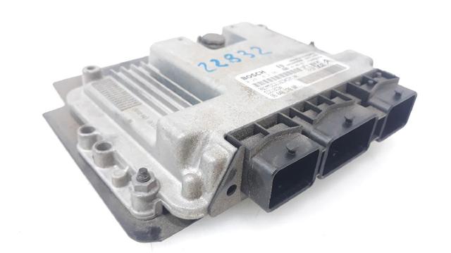 PEUGEOT 9664617680 в наличии Киев