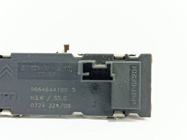 PEUGEOT 9664644180 в наличии Тернополь