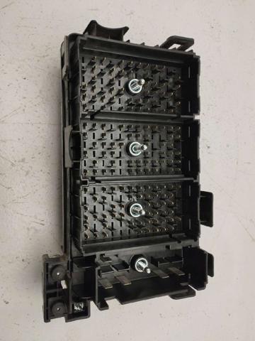 Unidade de dispositivos de segurança Chevrolet Epica 2 V250