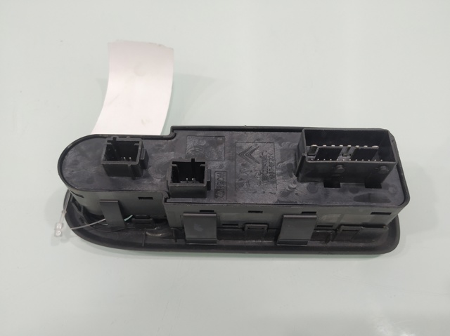 PEUGEOT 96652236XT в наличии Винница