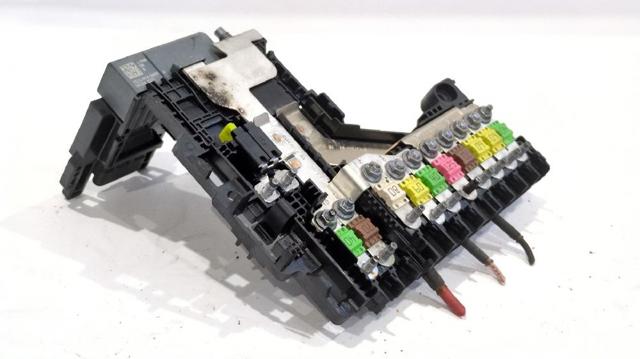 Unidade de dispositivos de segurança Citroen C4 B73
