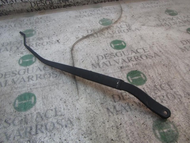 Braço de limpa-pára-brisas do pára-brisas Chevrolet Captiva 1 C100