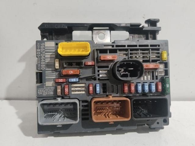 Unidade de dispositivos de segurança 9667044880 PEUGEOT