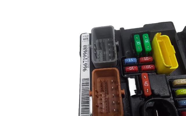 Unidade de dispositivos de segurança Citroen C3 2 A51