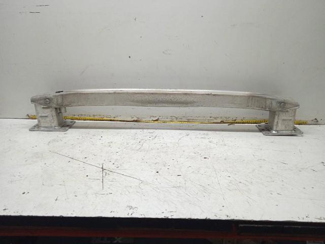 Reforçador do pára-choque dianteiro 9672762080 PEUGEOT