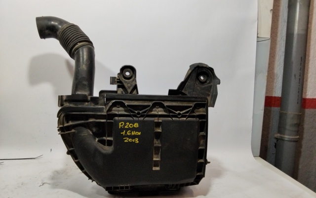 Caixa de filtro de ar 9673061080 PEUGEOT