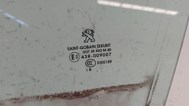 PEUGEOT 9673360780 Стекло двери передней левой в наличии Сумы
