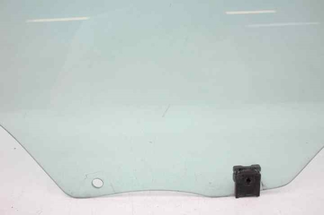9673360880 PEUGEOT Стекло двери задней правой купить в Кривой Рог