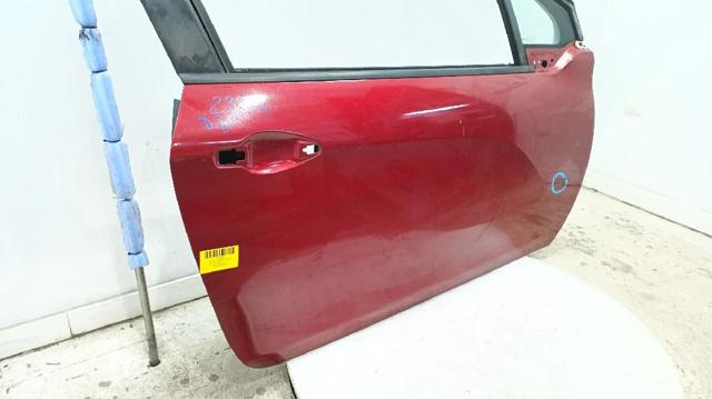 PEUGEOT 9673558480 Дверь передняя правая в наличии Днепр