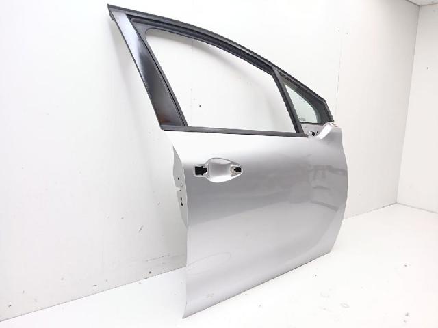 PEUGEOT 9673558480 Дверь передняя правая в наличии Киев
