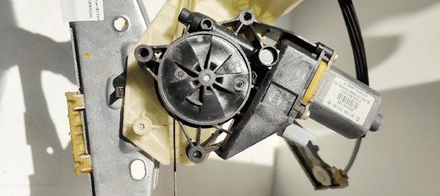 Mecanismo de acionamento de vidro da porta dianteira direita Citroen C4