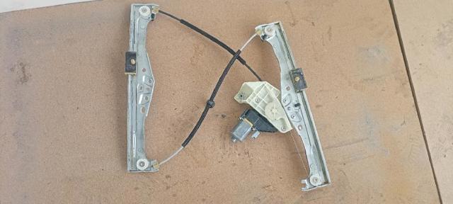 Mecanismo de acionamento de vidro da porta dianteira direita Citroen C4