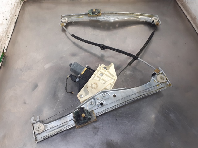 Mecanismo de acionamento de vidro da porta dianteira direita Citroen C4