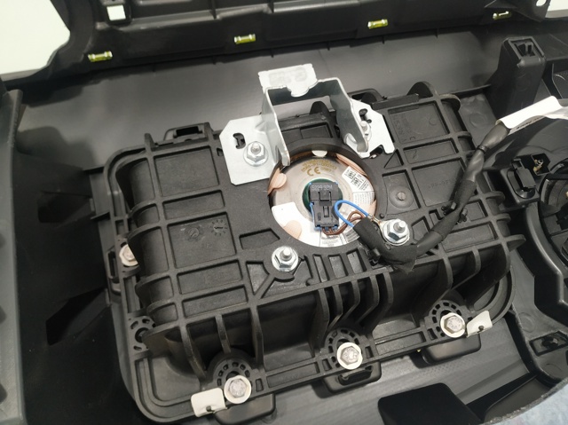 PEUGEOT 96743879ZD Торпедо в наличии Черновцы