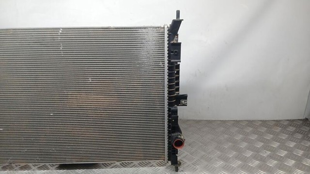 PEUGEOT 9675747980 Радиатор охлаждения двигателя в наличии Украина