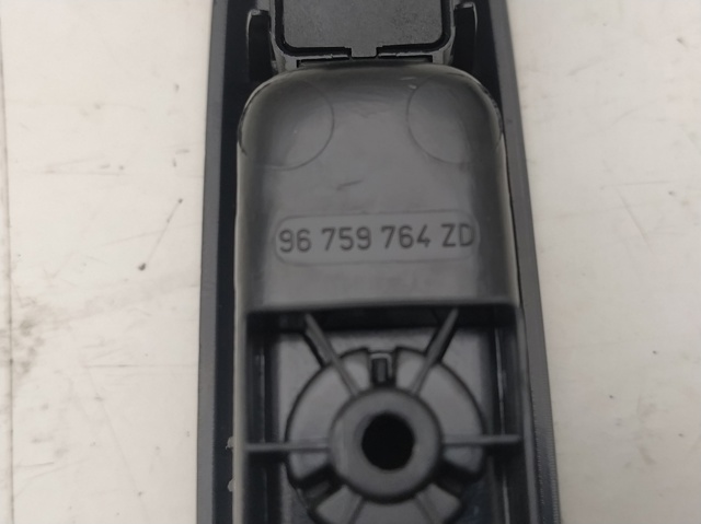 PEUGEOT 96759764ZD в наличии Ирпень