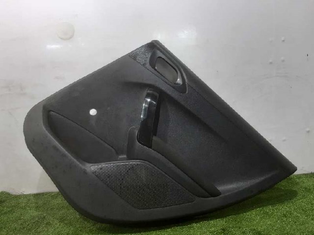 Revestimento (cobrimento) interno da porta traseira esquerda 96763548ZD Peugeot/Citroen