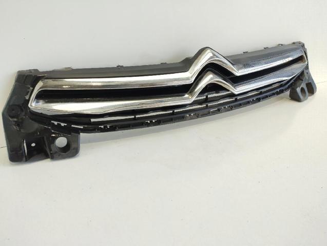 PEUGEOT 9676957880 Решетка радиатора в наличии Львов