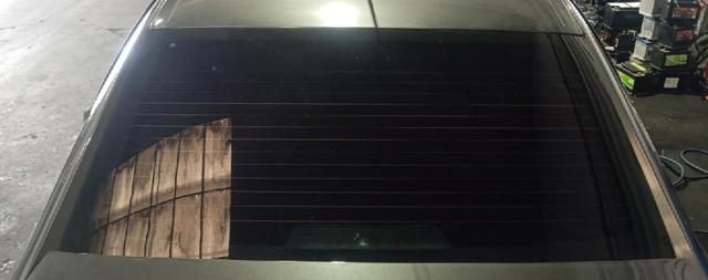 Vidro traseiro Peugeot 301