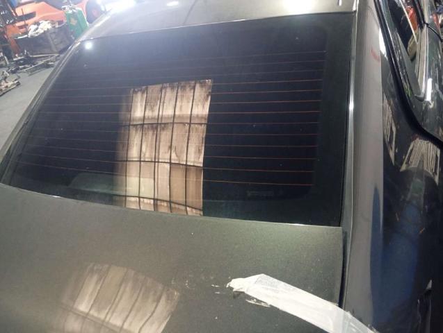 Vidro traseiro Peugeot 301