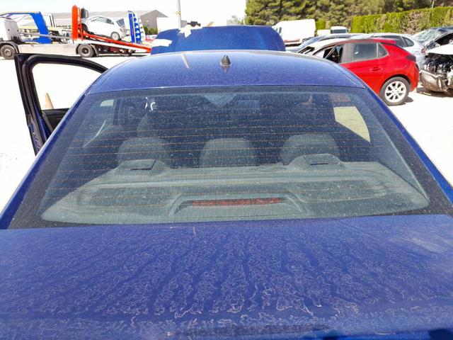 Vidro traseiro Peugeot 301