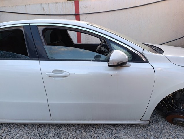 PEUGEOT 9677683980 Дверь передняя правая в наличии Одесса