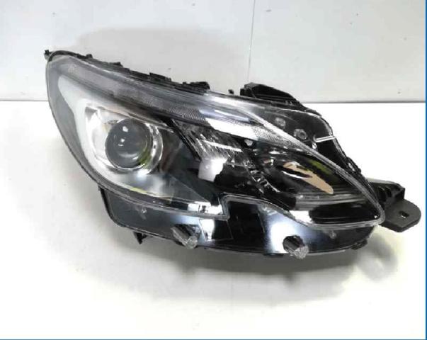 PEUGEOT 9677810280 Фара правая в наличии Винница