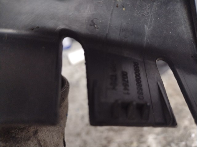 9680098780 PEUGEOT Заглушка (решетка) противотуманных фар бампера переднего правая купить в Полтава