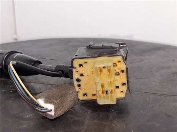 GM 96806758 Правый подрулевой переключатель в наличии Житомир