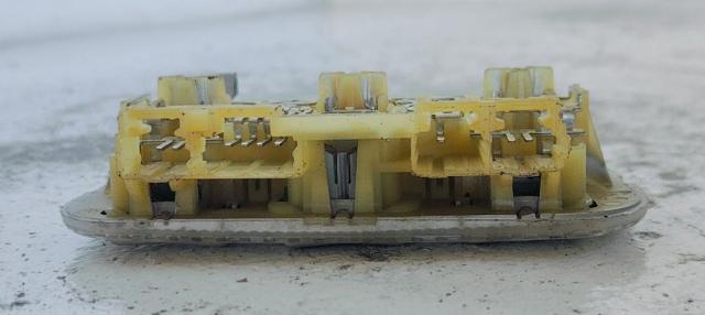 FIAT 9680713880 Плафон освещения салона (кабины) задний в наличии Тернополь