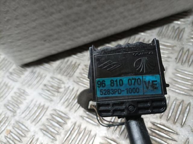 96810070 GM Правый подрулевой переключатель купить в Сумы