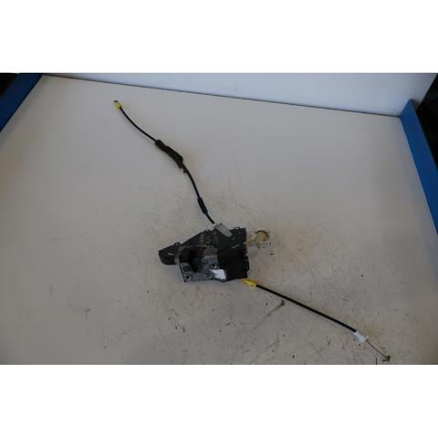 Fecho da porta dianteira esquerda 9681335380 Peugeot/Citroen
