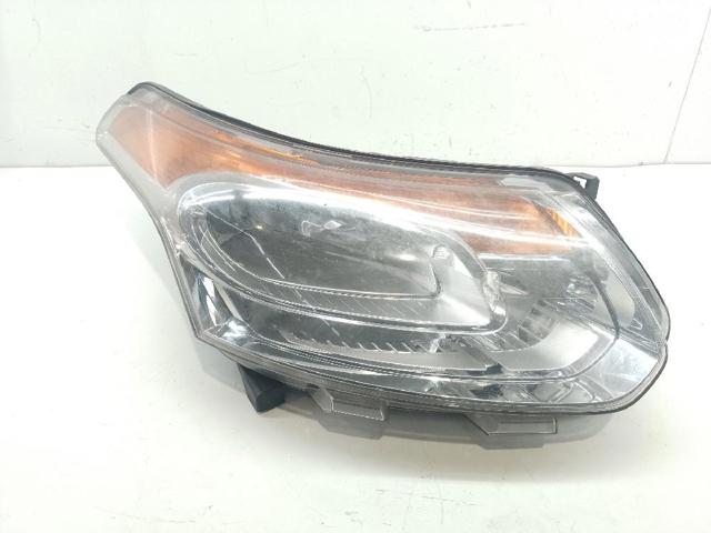 9681806180 PEUGEOT Правая фара купить в Хмельницкий